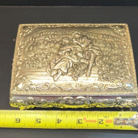 Vintage Jewelry Box Romantic Embossed courting Floral Detail Ornate Trinket Box - Picture 13 of 14